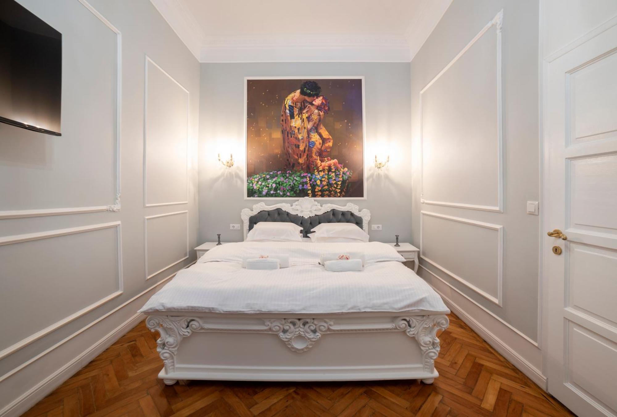 Aesthetic Pleasure - Central Downtown Apartments Oradea Εξωτερικό φωτογραφία