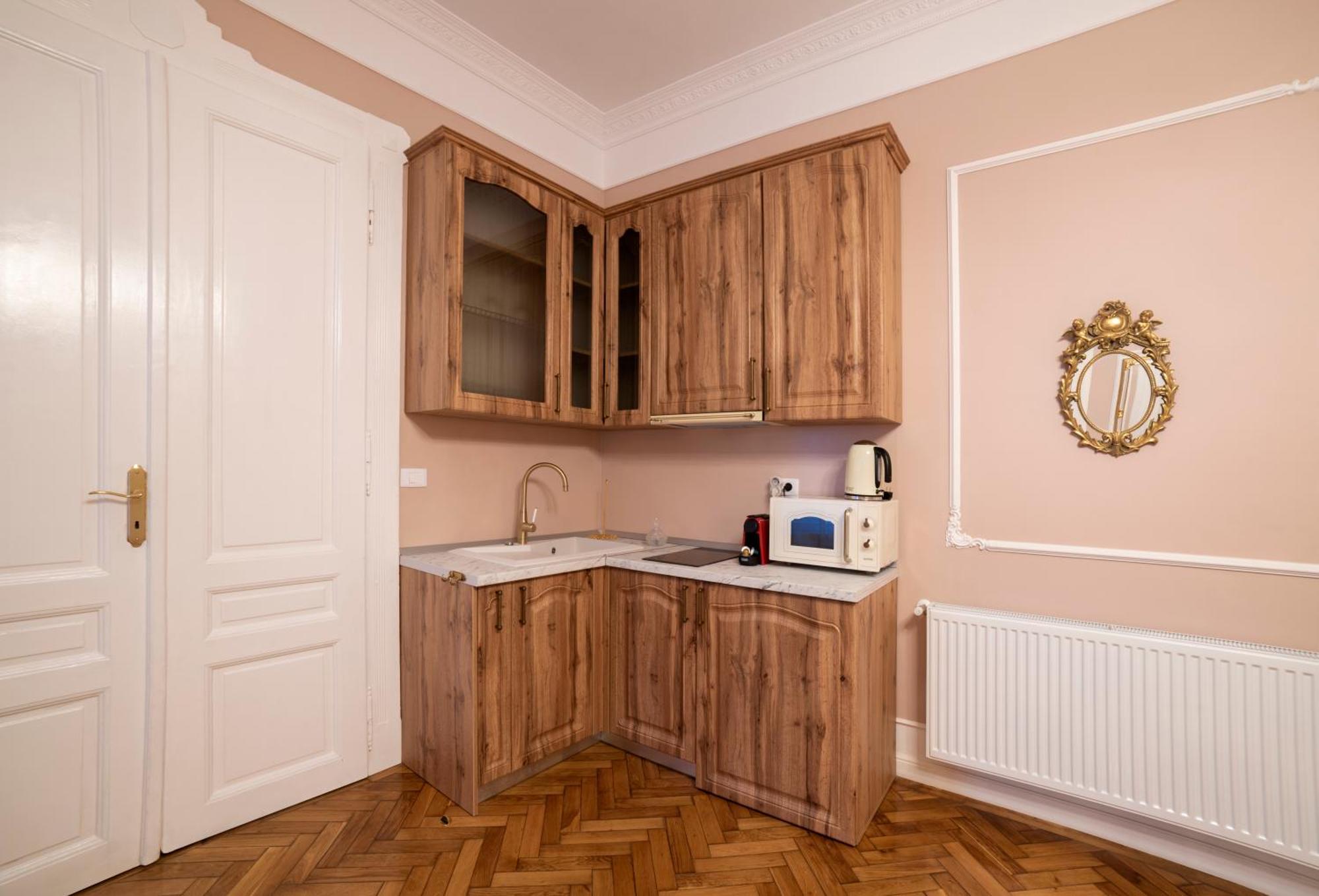 Aesthetic Pleasure - Central Downtown Apartments Oradea Εξωτερικό φωτογραφία